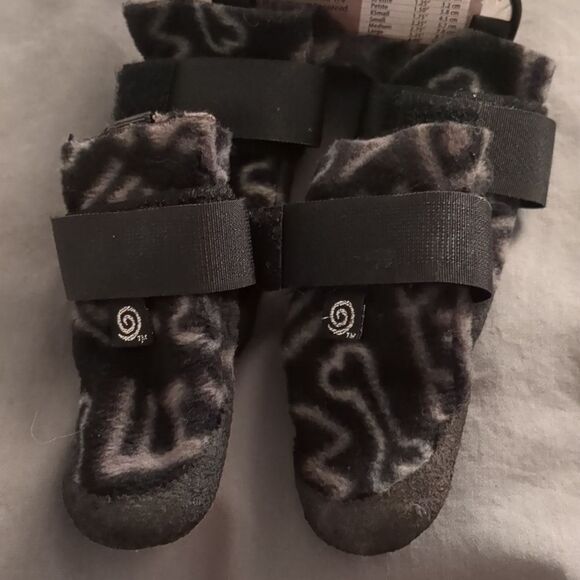 NEW Ultra Paws Cozy Paws Grey Indoor Boots for Dogs - Petite - Picture 5 of 9